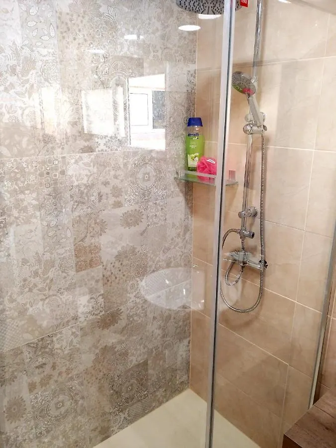 Apartamento Vistas Al Mar, Wifi, Piscina Y Nuevo A Estrenar Benalmádena