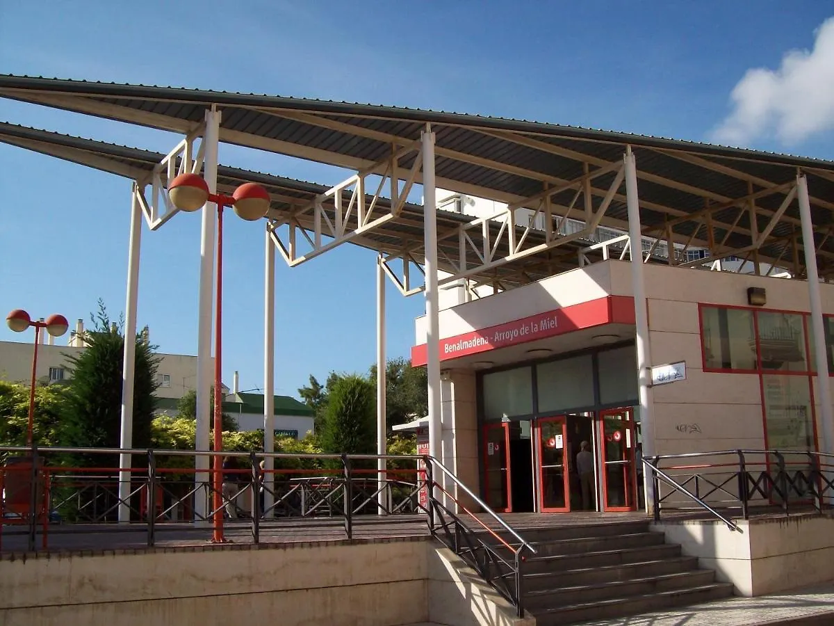 Apartamento Vistas Al Mar, Wifi, Piscina Y Nuevo A Estrenar Benalmádena